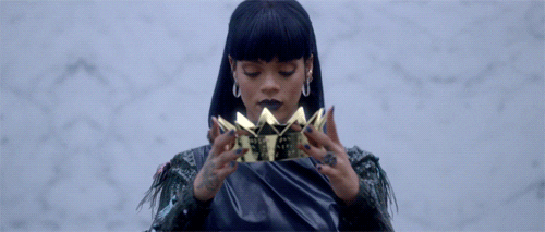 Rihanna deserves a crown