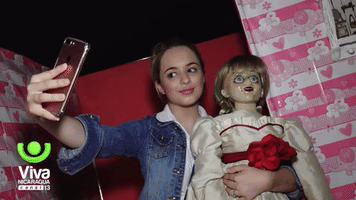 vivanicaragua13 #nicaragua #annabelle2 #vivanicaragua13 #cinedel13 GIF