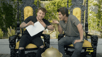 Interview Fighting GIF by Trendingallday