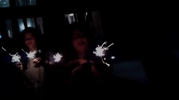 200.gif?cid=fc005b08d90c711dd6f2e2b2c95d0447ce27073e1e78f811&rid=200.gif&ct=g