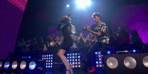 Resultado de imagem para mtv miaw 2019 gif