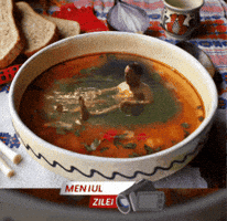 Jacuzzi Baie GIF by Duhul Rautatilor