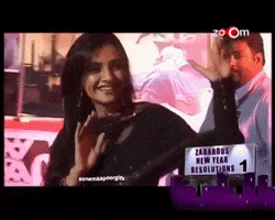 Kapoor GIF