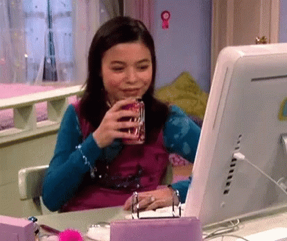 giphy.gif?cid=6c09b952617cd53e06dfe7d224