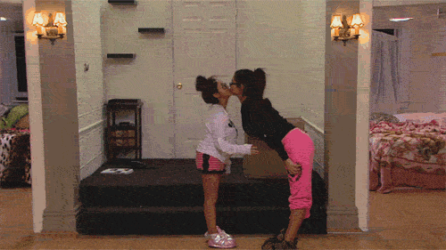Snooki And Jwoww Love GIF - Find & Share on GIPHY