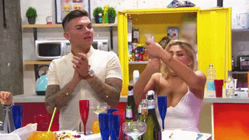 geordie shore party GIF by MTV-Italia