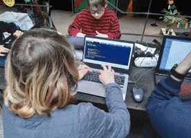 200.gif?cid=fc005b0806d0bbf2999fbe184c317490061b0a0c992a9d7f&rid=200.gif&ct=g