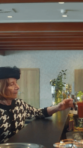 Party Drinking GIF by Bontonfilm