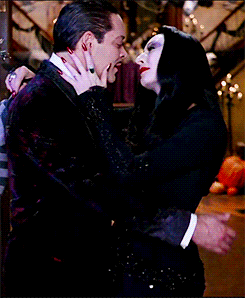The Addams Family Love GIF - Find & Share on GIPHY