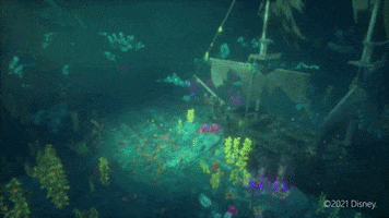 Pirates Of The Caribbean Swim GIF by Sea of Thieves