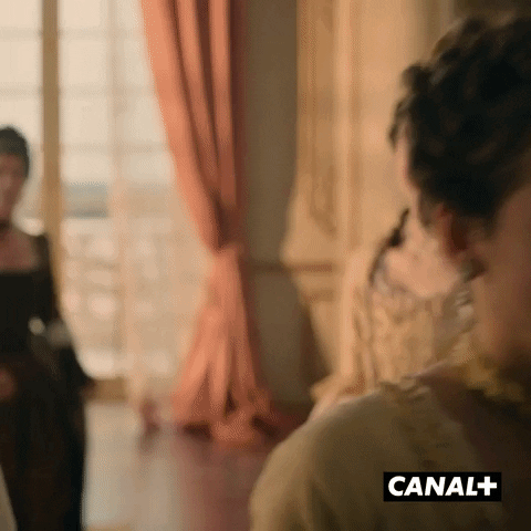 Marie-Antoinette Friends GIF by CANAL+