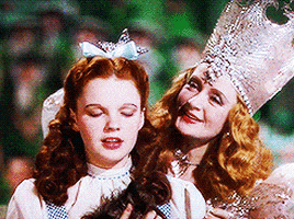 wizard of oz scarecrow GIF