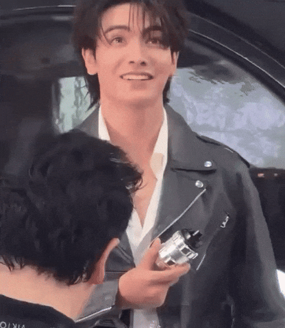 Heart Chen GIF
