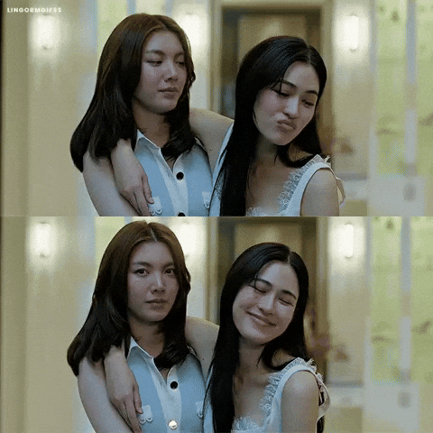 Wlw Kiss GIF