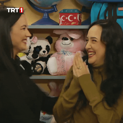 Friends Happy To See You GIF by TRT