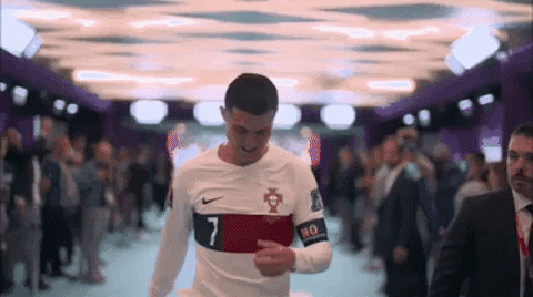 Cristiano-ronaldo-party GIFs - Find & Share on GIPHY