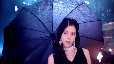 GIF na in-upload ni Azireai