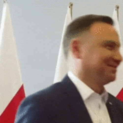 Andrzej Duda GIF