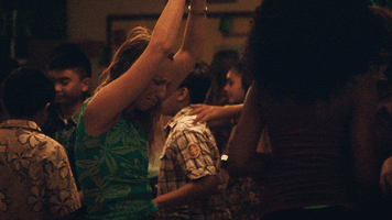 Middle School Dancing GIF by HULU