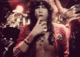 Steven Tyler GIF