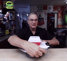Bigreveal GIF
