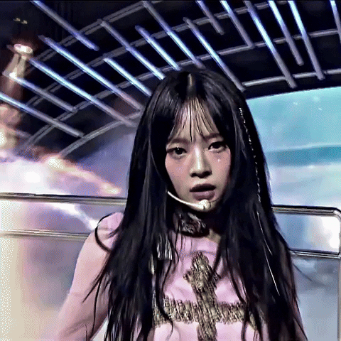 Newjeans GIF