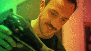 Simone Romagnolo Hairdressing GIF