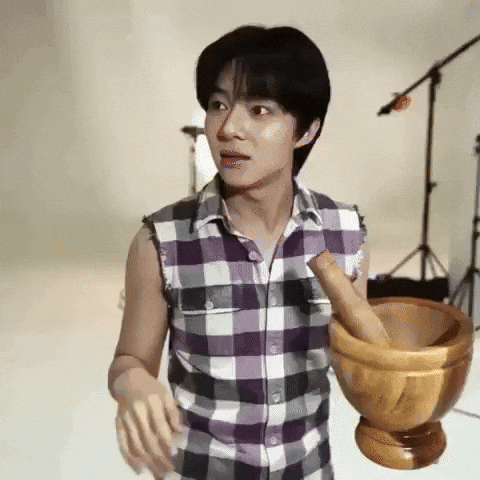 Surprised Wide Eyed GIF