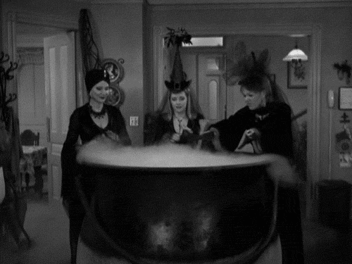 giphy.gif?cid=ecf05e47869df9aa2476ceaa97