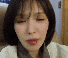 Wendy Wealive GIF