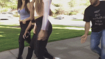 eizzard  GIF