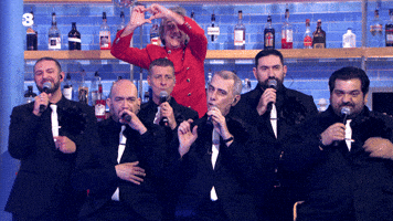 Musica Cuori GIF by Tv8it