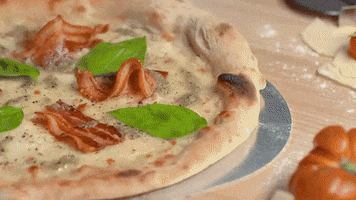 Hungry Pizza GIF by Teka