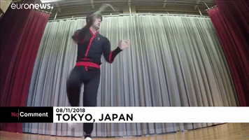 Jumping rope jumping GIF by euronews
