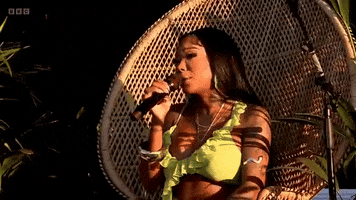 Summer Walker GIFs on GIPHY - Be Animated