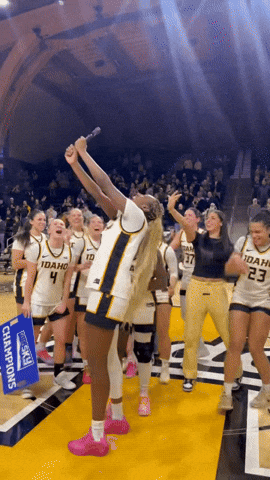 Idaho Basketball GIF by Idaho Vandals