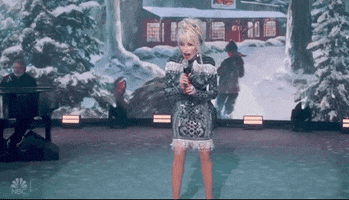 Dolly Parton Happy Thanksgiving GIF by The 95th Macy’s Thanksgiving Day Parade
