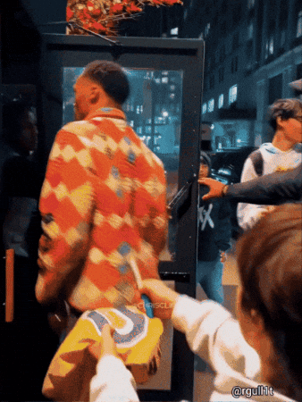 Ignore Who Is This GIF