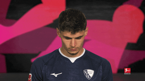 Giphy - Look Up Vfl Bochum GIF by Bundesliga