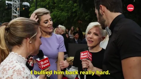 Red Carpet Celebs GIF