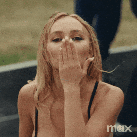 Lily Rose GIFs - Find &amp; Share on GIPHY