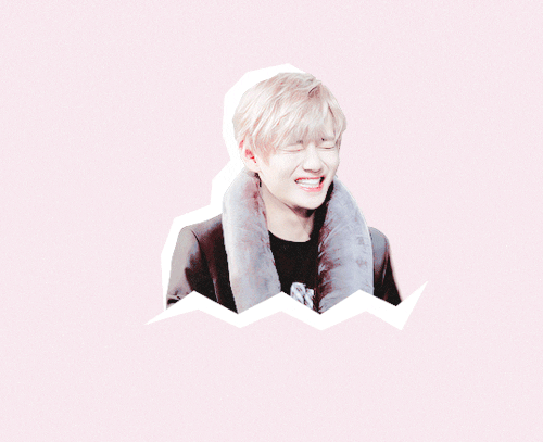 kim taehyung v GIF