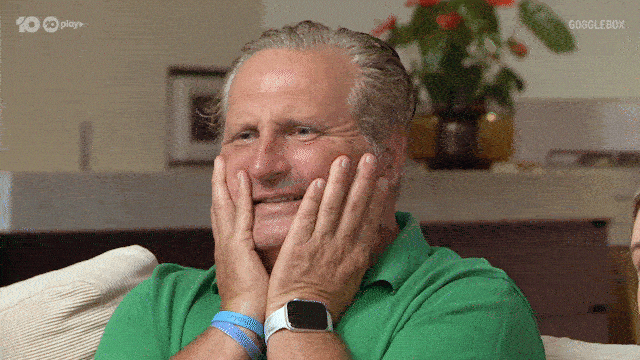 Awkward Australian Tv GIF by Gogglebox Australia