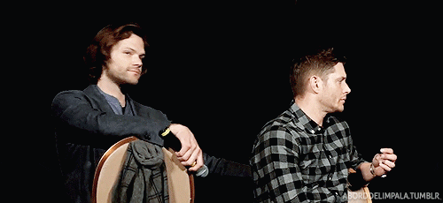 aborddelimpala giphyupload pictures jensen ackles jared padalecki GIF