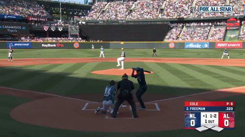 krahn23 giphygifmaker freddie freeman all-star game great catch GIF