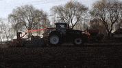 yamglutenvrij field farmer tractor seed GIF