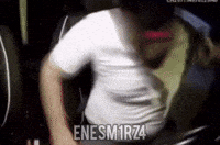 Enesm1Rz4 GIF