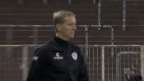 Sankt Pauli Thumbs Up GIF by FC St. Pauli