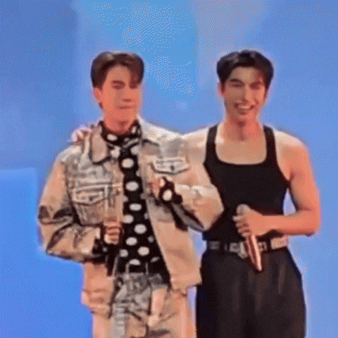 Mewsuppasit Love GIF