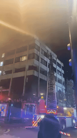 London's Oxford Street Closed as Firefighters Respond to Blaze in Five-Story Building